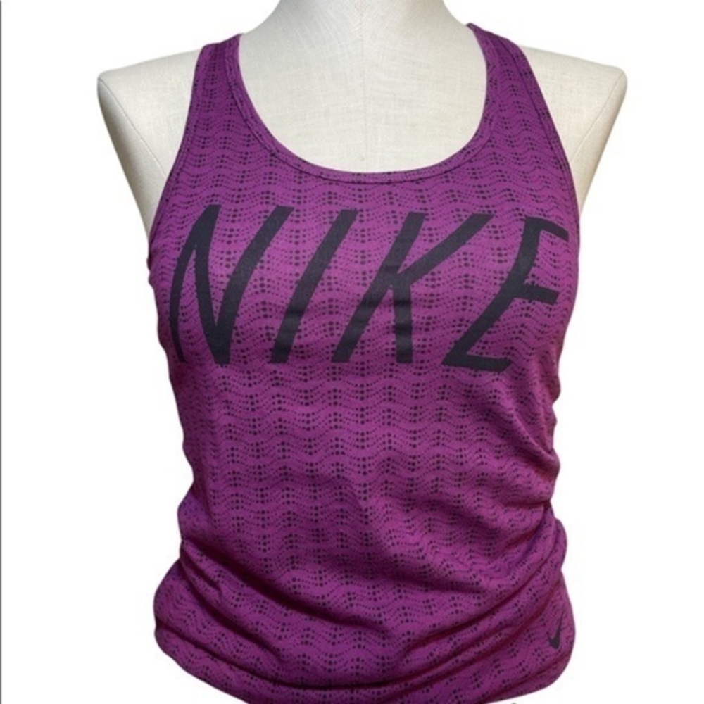 Nike women’s purple Racerback tank Size extra small